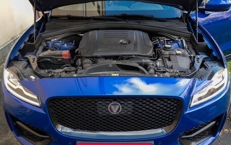 Jaguar F-Pace, 2019 год, 3 420 000 рублей, 38 фотография