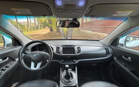 KIA Sportage III, 2013 год, 1 250 000 рублей, 2 фотография