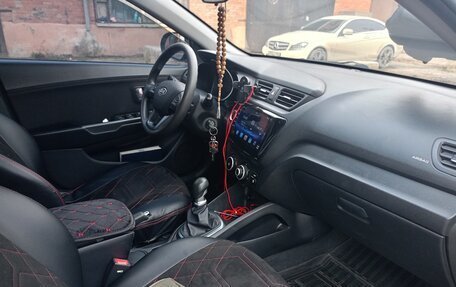 KIA Rio III рестайлинг, 2012 год, 750 000 рублей, 12 фотография