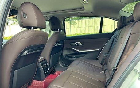 BMW 3 серия, 2021 год, 2 550 000 рублей, 8 фотография