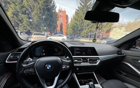 BMW 3 серия, 2021 год, 3 590 000 рублей, 17 фотография