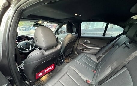 BMW 3 серия, 2021 год, 3 590 000 рублей, 12 фотография