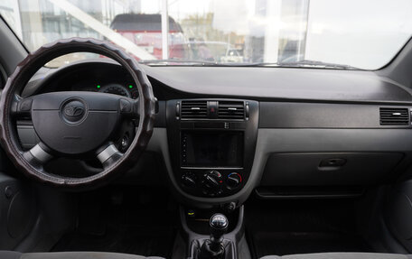 Daewoo Gentra II, 2013 год, 504 000 рублей, 11 фотография