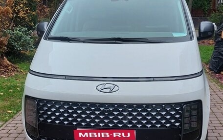 Hyundai Staria, 2021 год, 4 400 000 рублей, 7 фотография