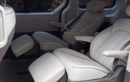 Hyundai Staria, 2021 год, 4 400 000 рублей, 11 фотография