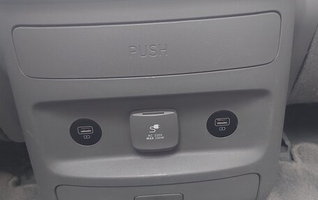 Hyundai Staria, 2021 год, 4 400 000 рублей, 17 фотография