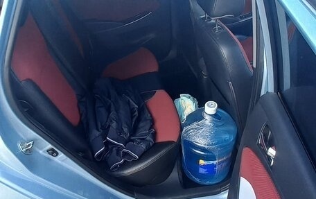 Hyundai Solaris II рестайлинг, 2013 год, 895 000 рублей, 8 фотография