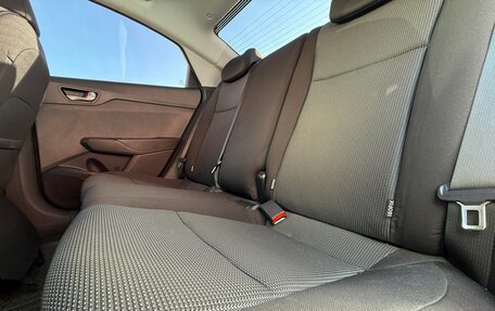 Hyundai Solaris II рестайлинг, 2021 год, 1 590 000 рублей, 18 фотография