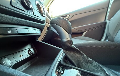 Hyundai Solaris II рестайлинг, 2021 год, 1 590 000 рублей, 16 фотография