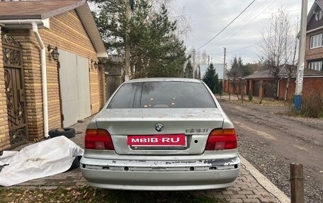 BMW 5 серия, 1998 год, 130 000 рублей, 2 фотография