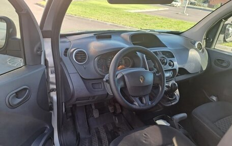 Renault Kangoo II рестайлинг, 2013 год, 590 000 рублей, 3 фотография