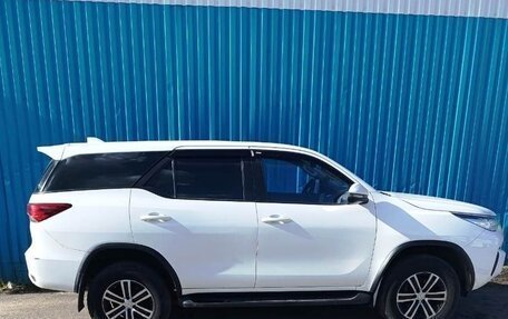 Toyota Fortuner II, 2019 год, 2 400 000 рублей, 2 фотография