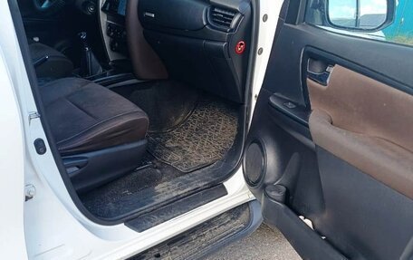 Toyota Fortuner II, 2019 год, 2 400 000 рублей, 5 фотография