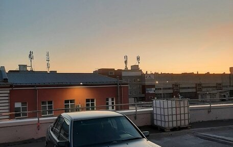 Mercedes-Benz E-Класс, 1995 год, 300 000 рублей, 2 фотография