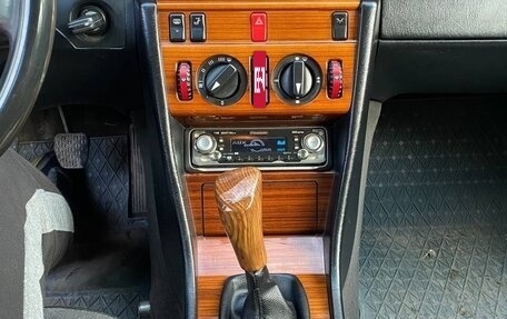 Mercedes-Benz E-Класс, 1995 год, 300 000 рублей, 4 фотография