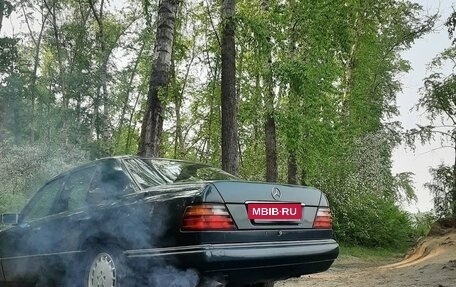 Mercedes-Benz E-Класс, 1995 год, 300 000 рублей, 7 фотография