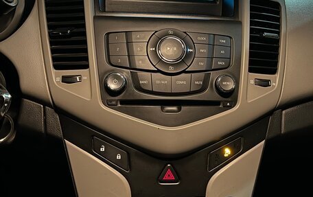 Chevrolet Cruze II, 2012 год, 820 000 рублей, 12 фотография