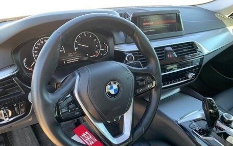 BMW 5 серия, 2018 год, 2 382 000 рублей, 6 фотография