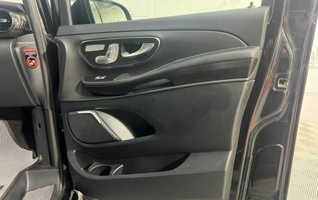 Mercedes-Benz V-Класс, 2022 год, 9 950 000 рублей, 13 фотография