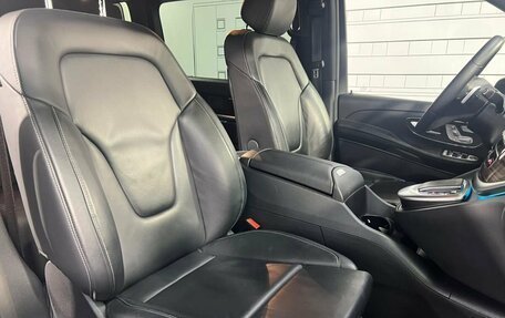 Mercedes-Benz V-Класс, 2022 год, 9 950 000 рублей, 17 фотография