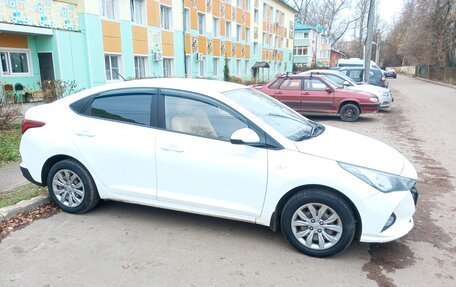 Hyundai Solaris II рестайлинг, 2020 год, 870 000 рублей, 3 фотография