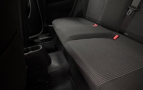 Opel Corsa D, 2011 год, 450 000 рублей, 32 фотография