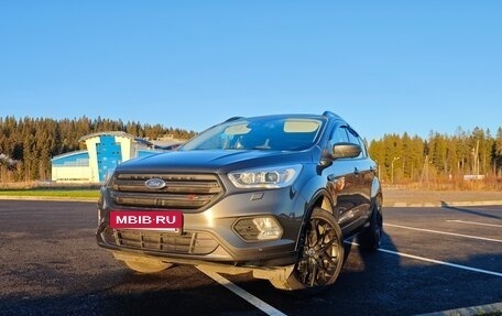 Ford Kuga III, 2017 год, 1 990 000 рублей, 8 фотография