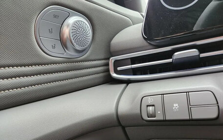 Hyundai Avante, 2024 год, 2 300 000 рублей, 13 фотография