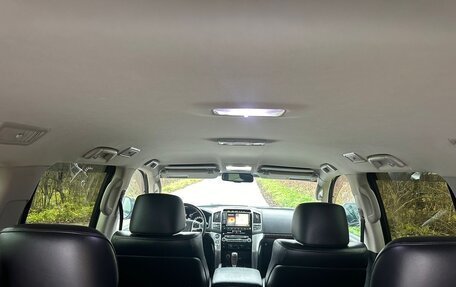 Toyota Land Cruiser 200, 2012 год, 3 905 000 рублей, 10 фотография