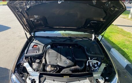 Mercedes-Benz E-Класс, 2017 год, 3 000 000 рублей, 13 фотография