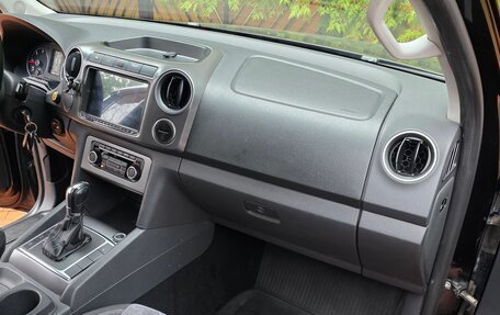 Volkswagen Amarok I рестайлинг, 2013 год, 2 300 000 рублей, 26 фотография