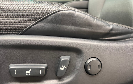 Toyota Land Cruiser Prado 150 рестайлинг 2, 2012 год, 3 850 000 рублей, 8 фотография