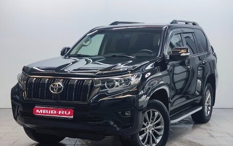 Toyota Land Cruiser Prado 150 рестайлинг 2, 2021 год, 6 990 000 рублей, 1 фотография