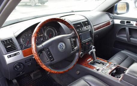 Volkswagen Touareg III, 2005 год, 737 000 рублей, 13 фотография
