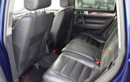 Volkswagen Touareg III, 2005 год, 737 000 рублей, 17 фотография