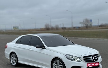 Mercedes-Benz E-Класс, 2013 год, 2 100 000 рублей, 3 фотография