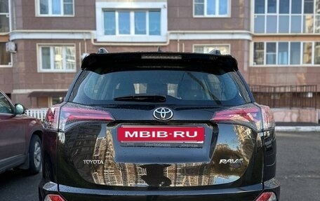 Toyota RAV4, 2016 год, 1 950 000 рублей, 4 фотография