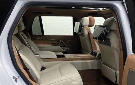 Land Rover Range Rover IV рестайлинг, 2024 год, 26 900 000 рублей, 19 фотография