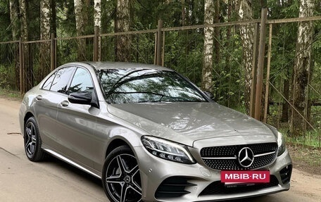 Mercedes-Benz C-Класс, 2021 год, 2 600 000 рублей, 3 фотография