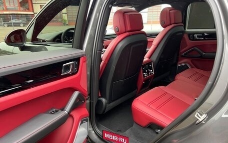 Porsche Cayenne III, 2025 год, 14 000 000 рублей, 13 фотография