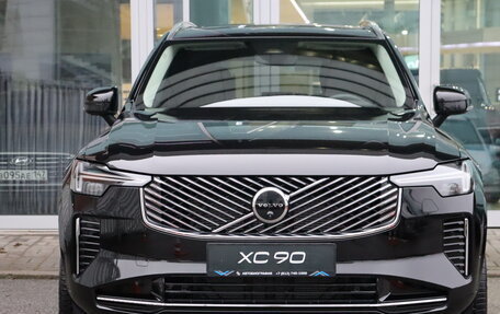 Volvo XC90 II рестайлинг, 2025 год, 10 900 000 рублей, 2 фотография