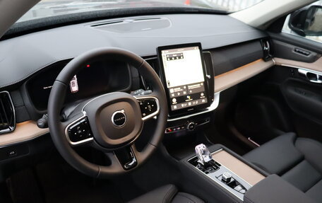 Volvo XC90 II рестайлинг, 2025 год, 10 900 000 рублей, 12 фотография