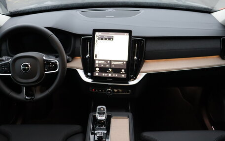 Volvo XC90 II рестайлинг, 2025 год, 10 900 000 рублей, 11 фотография