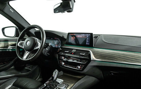 BMW 5 серия, 2019 год, 4 249 700 рублей, 9 фотография