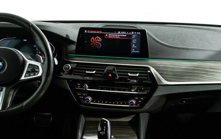 BMW 5 серия, 2019 год, 4 249 700 рублей, 14 фотография