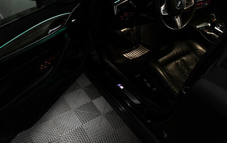 BMW 5 серия, 2019 год, 4 249 700 рублей, 26 фотография