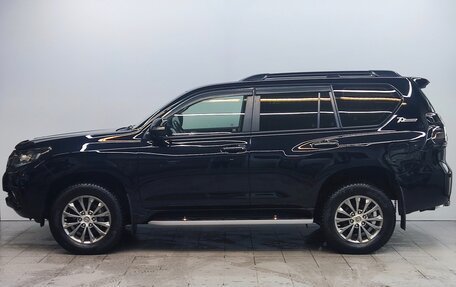 Toyota Land Cruiser Prado 150 рестайлинг 2, 2021 год, 6 990 000 рублей, 8 фотография