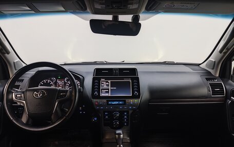 Toyota Land Cruiser Prado 150 рестайлинг 2, 2021 год, 6 990 000 рублей, 9 фотография