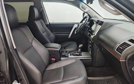 Toyota Land Cruiser Prado 150 рестайлинг 2, 2021 год, 6 990 000 рублей, 16 фотография