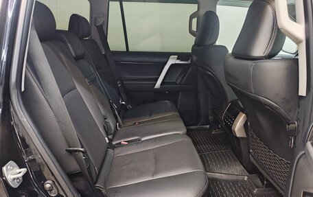 Toyota Land Cruiser Prado 150 рестайлинг 2, 2021 год, 6 990 000 рублей, 17 фотография